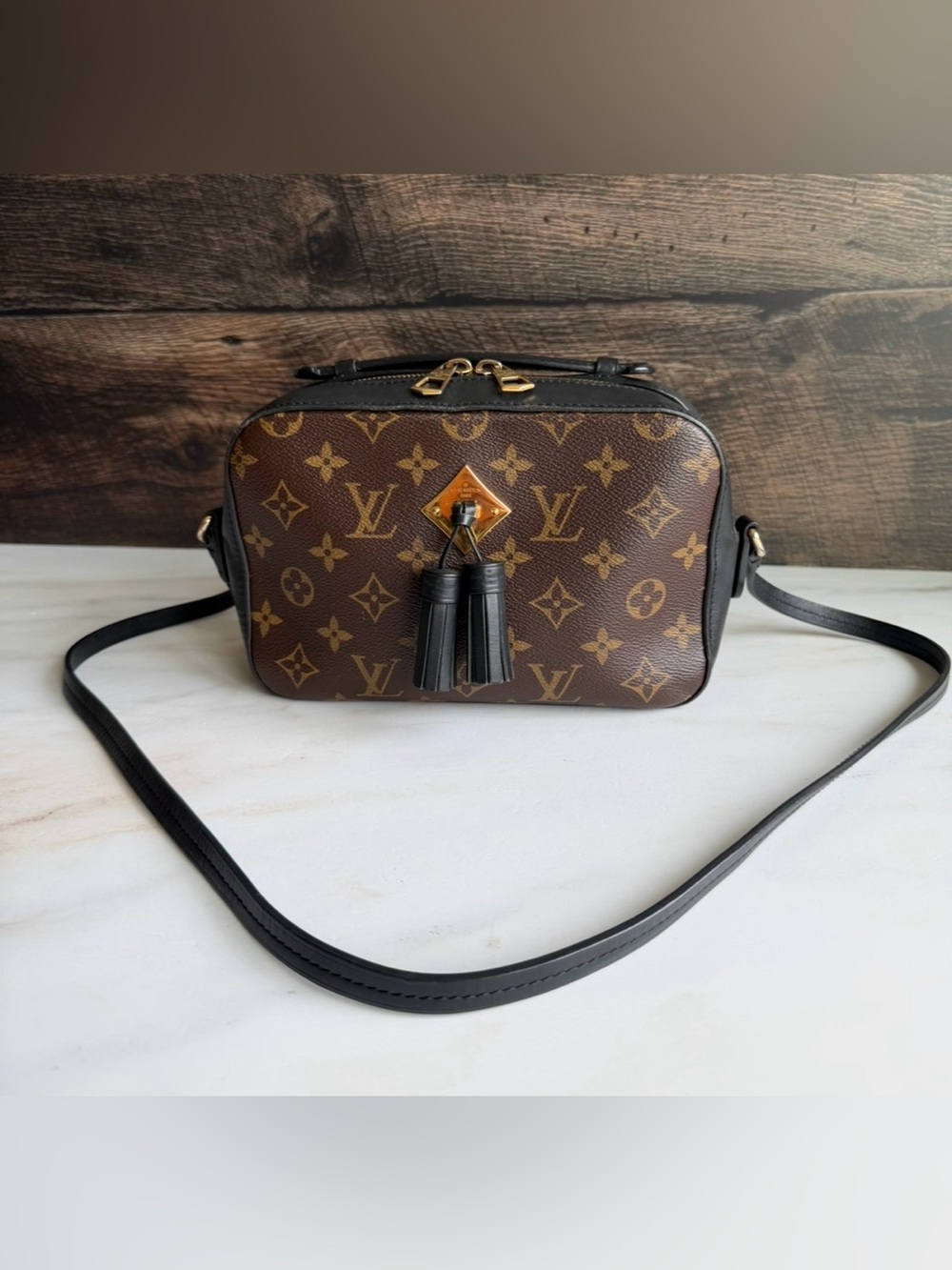 Authentic Louis Vuitton Saintonge Black Noir Leather & Monogram Canvas Crossbody